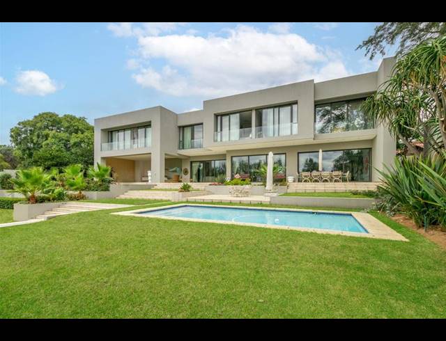 5 BEDROOM HOUSE FOR SALE IN DUXBERRY